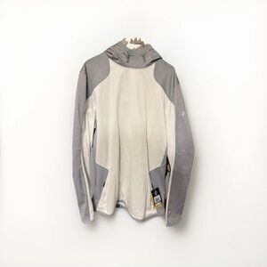Under Armour ColdGear Reactor Jacket in Gray and White